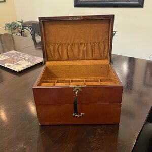 Elegant Brown Jewelry Box